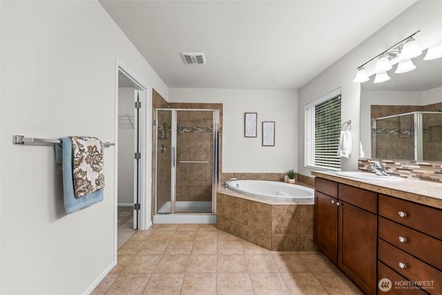 4228 E T Street, Tacoma, WA 98404