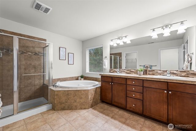 4228 E T Street, Tacoma, WA 98404