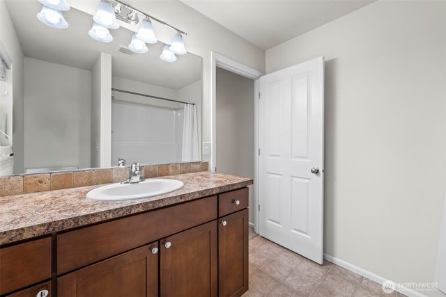 4228 E T Street, Tacoma, WA 98404