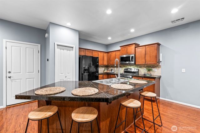 4228 E T Street, Tacoma, WA 98404