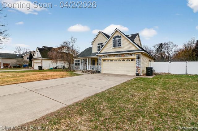 20369 Oporto Avenue, Livonia, MI 48152