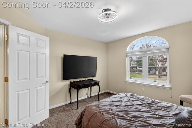 20369 Oporto Avenue, Livonia, MI 48152