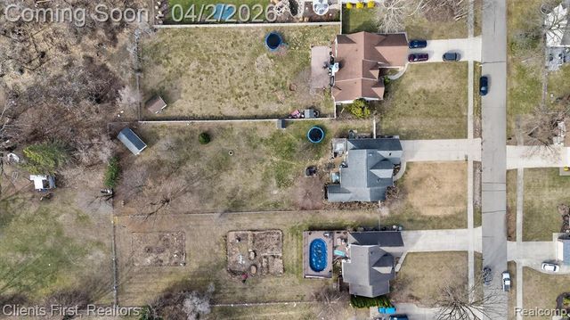 20369 Oporto Avenue, Livonia, MI 48152