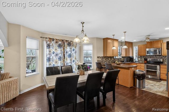 20369 Oporto Avenue, Livonia, MI 48152