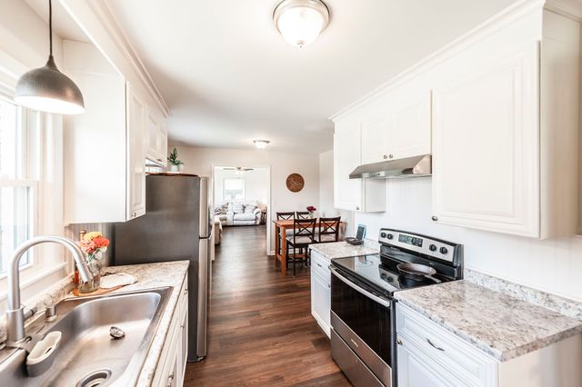 401 Weaver Ln, Springfield, TN 37172