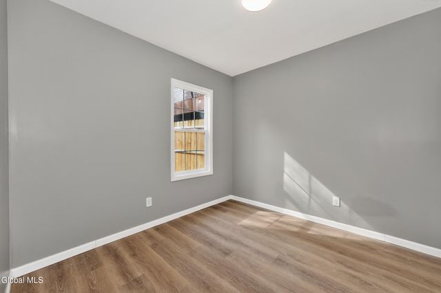 70 N Lake Avenue, Albany, NY 12206