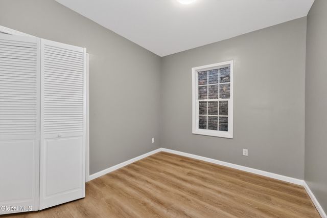 70 N Lake Avenue, Albany, NY 12206