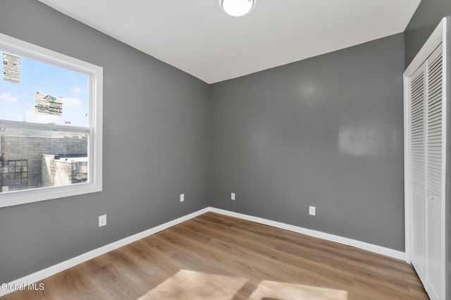 70 N Lake Avenue, Albany, NY 12206