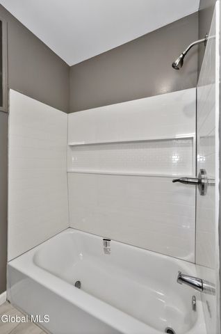 70 N Lake Avenue, Albany, NY 12206
