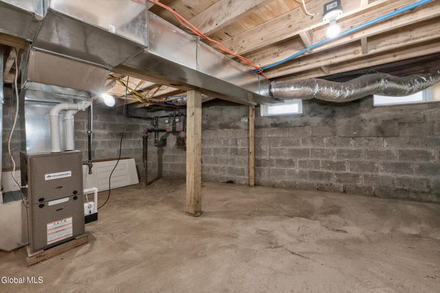 70 N Lake Avenue, Albany, NY 12206