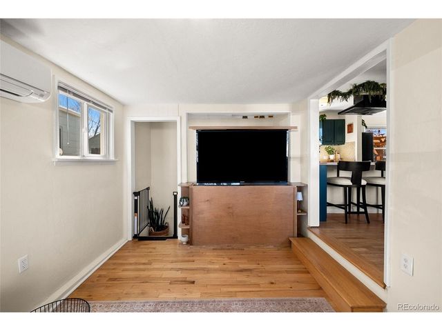 4345 S Washington St, Englewood, CO 80113