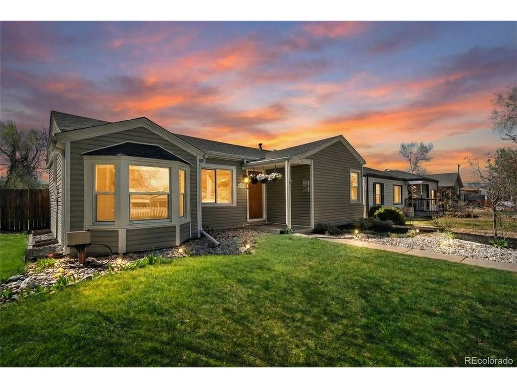 4345 S Washington St, Englewood, CO 80113