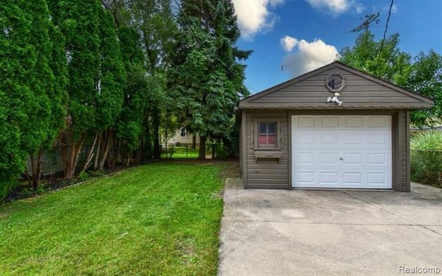 2420 Woodward Heights, Ferndale, MI 48220