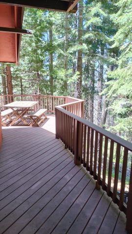 54706 Cedar Drive, Sequoia Crest, CA 93265