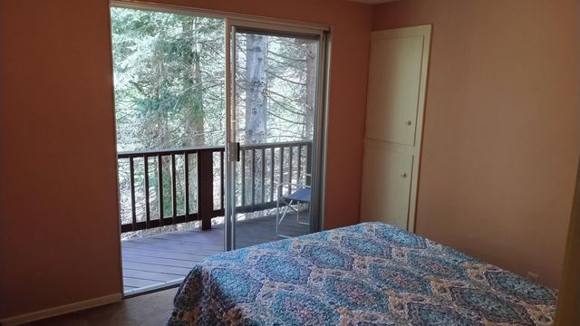 54706 Cedar Drive, Sequoia Crest, CA 93265