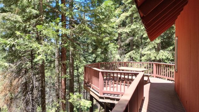 54706 Cedar Drive, Sequoia Crest, CA 93265