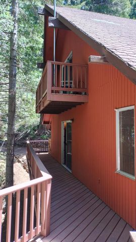 54706 Cedar Drive, Sequoia Crest, CA 93265