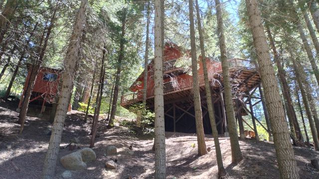 54706 Cedar Drive, Sequoia Crest, CA 93265