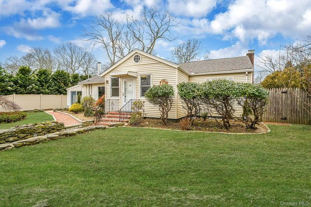 133 Royal Avenue, Flanders, NY 11901