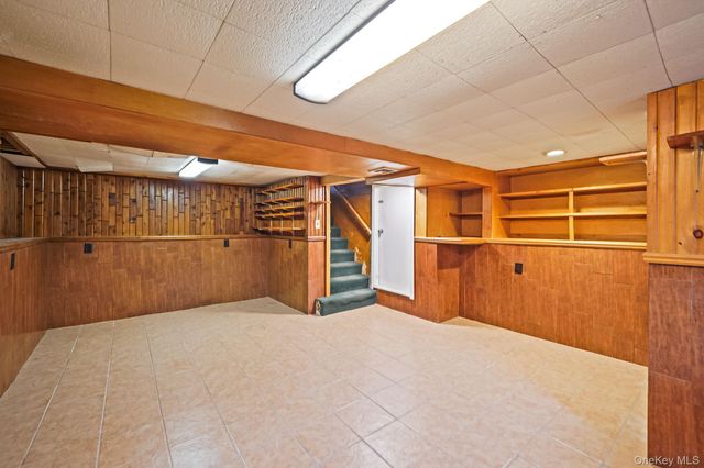 133 Royal Avenue, Flanders, NY 11901