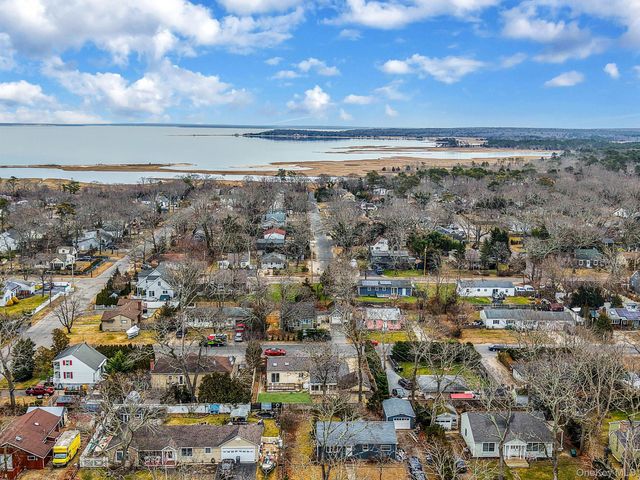 133 Royal Avenue, Flanders, NY 11901