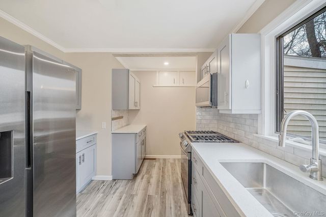 133 Royal Avenue, Flanders, NY 11901