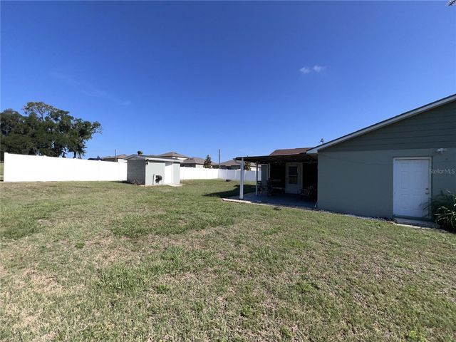 6221 LULLABYE LANE, Zephyrhills, FL 33541