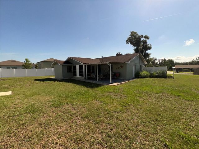 6221 LULLABYE LANE, Zephyrhills, FL 33541