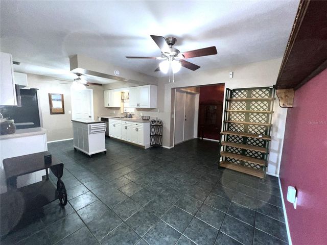 6221 LULLABYE LANE, Zephyrhills, FL 33541