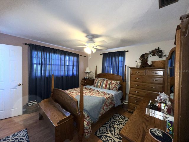 6221 LULLABYE LANE, Zephyrhills, FL 33541