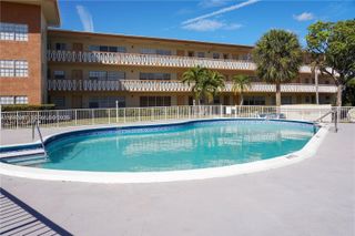 11855 NE 19th Dr 10, North Miami, FL 33181