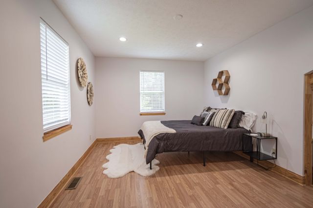 2281 Jefferson Rd, Smithville, TN 37166