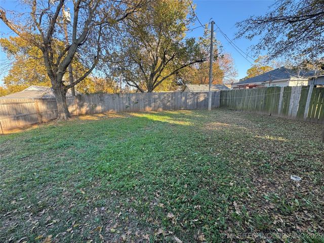 12 Sunset SW, Ardmore, OK 73401