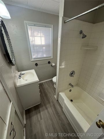 12 Sunset SW, Ardmore, OK 73401