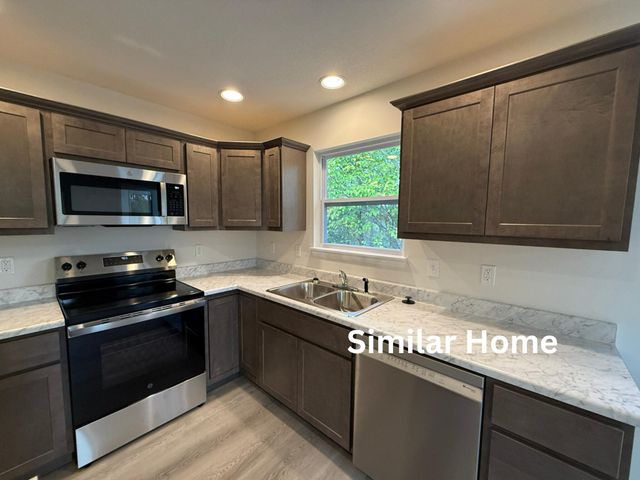 4522 E BROOKHILL DR, Columbia, MO 65202