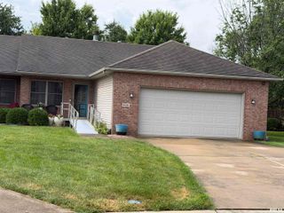 2310 Worster Court, Springfield, IL 62704