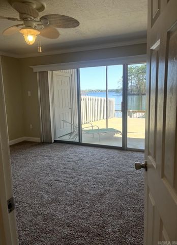 308 Kleinshore Road, Hot Springs, AR 71913