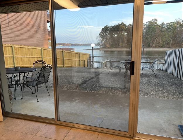 308 Kleinshore Road, Hot Springs, AR 71913