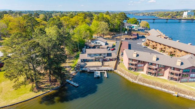 308 Kleinshore Road, Hot Springs, AR 71913