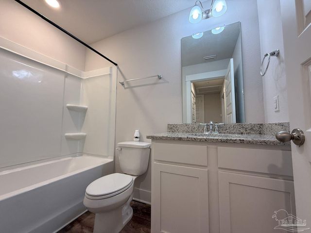 1559 Iroquois Ct, Pensacola, FL 32534