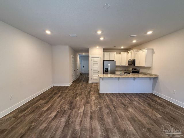 1559 Iroquois Ct, Pensacola, FL 32534