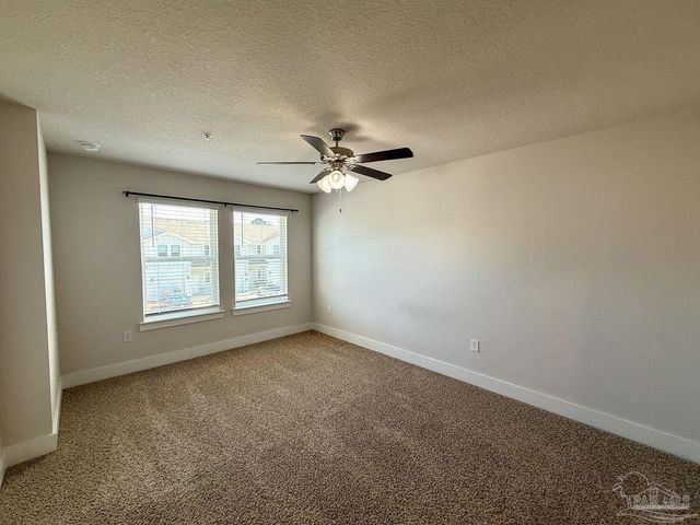 1559 Iroquois Ct, Pensacola, FL 32534