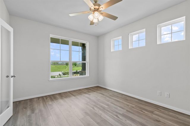 2806 Caspian Creek Lane, Iowa Colony, TX 77583