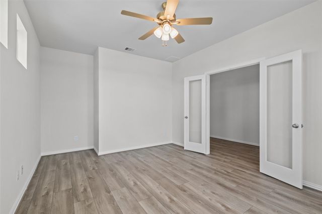 2806 Caspian Creek Lane, Iowa Colony, TX 77583