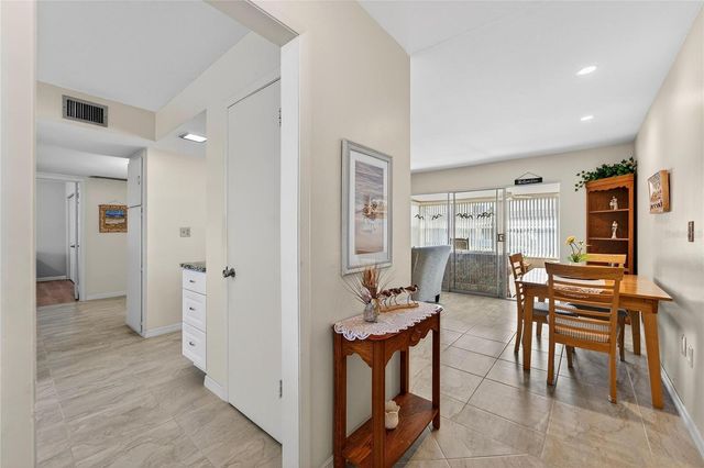 1512 CHEVY CHASE DRIVE, Sun City Center, FL 33573