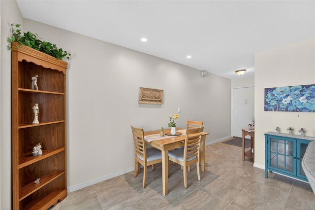 1512 CHEVY CHASE DRIVE, Sun City Center, FL 33573