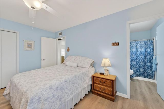 1512 CHEVY CHASE DRIVE, Sun City Center, FL 33573