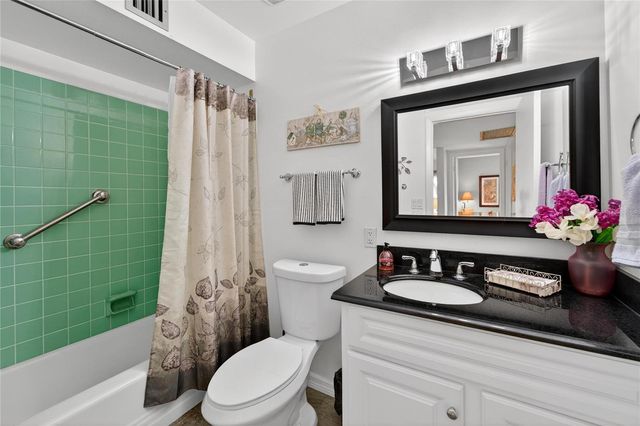 1512 CHEVY CHASE DRIVE, Sun City Center, FL 33573