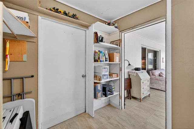 1512 CHEVY CHASE DRIVE, Sun City Center, FL 33573