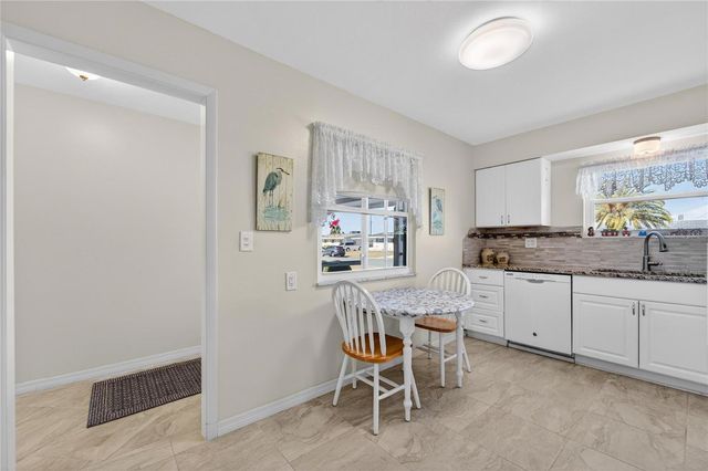 1512 CHEVY CHASE DRIVE, Sun City Center, FL 33573